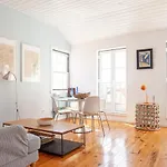 Alfama Stunning River And Historic City Views 2Bedrooms & 2Bathrooms Ac Balcony 18Th Century Building